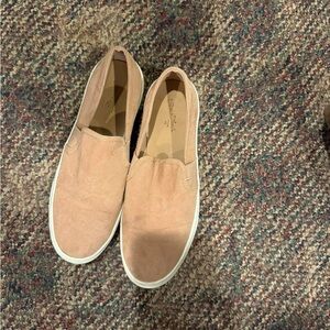 Universal Thread Pink Slip-On Sneakers with Elastic Panels